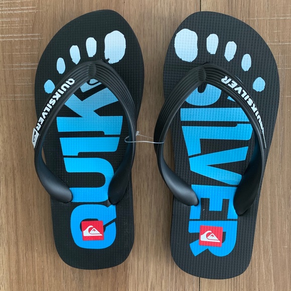 quicksilver boys flip flops